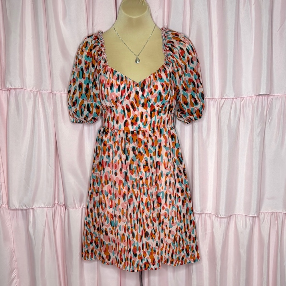 105. Jessica Simpson Pink Leopard Puff Sleeve Mini Dress – Size Small